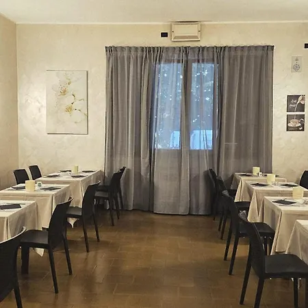 Ai Tigli Ξενοδοχείο 3*